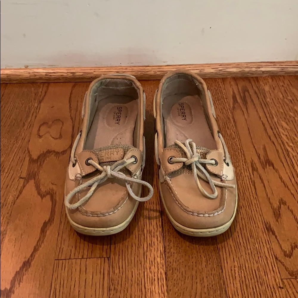Sperry women’s slip on boat shoes